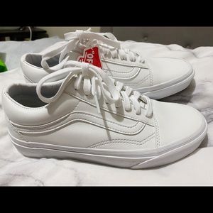 Old Skool TM Classic Tumble White Vans Shoes Womens Size 8, Mens Size 6.5